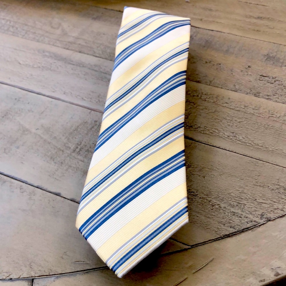 Kenneth Cole New York Slim Tie